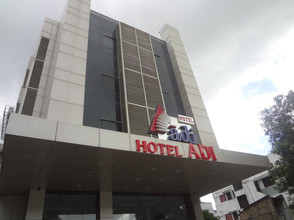 Hotel Adi นาคปุระ ภายนอก รูปภาพ